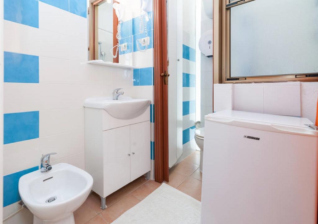 Moon House B&B Cagliari Værelse billede