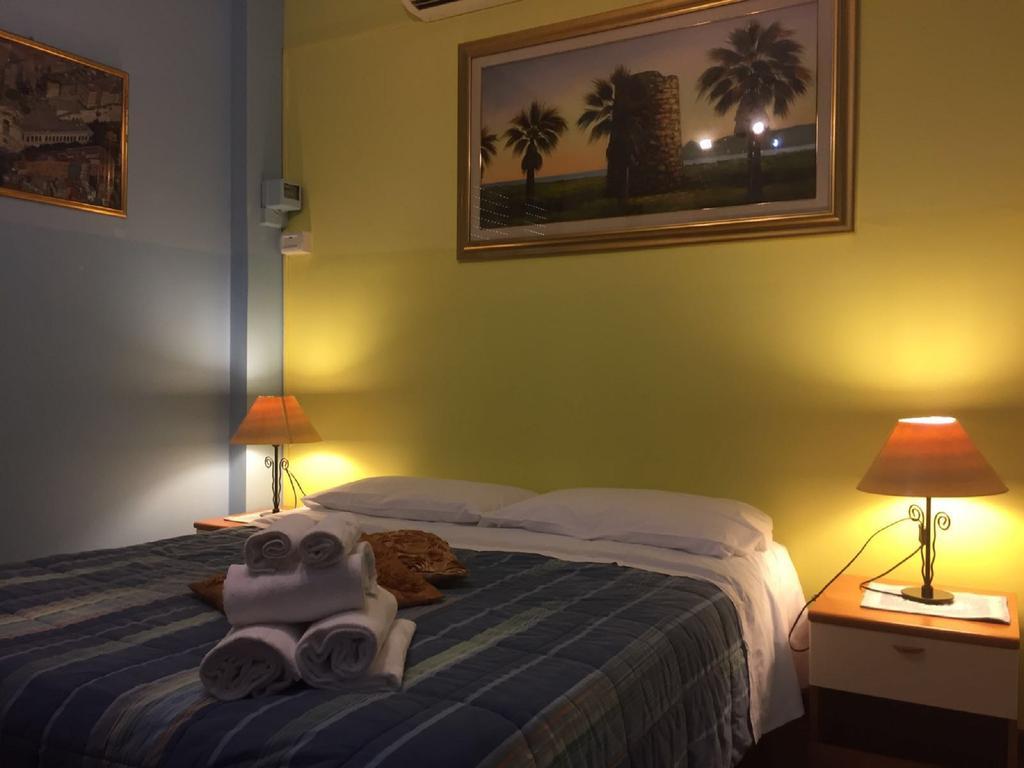 Moon House B&B Cagliari Eksteriør billede